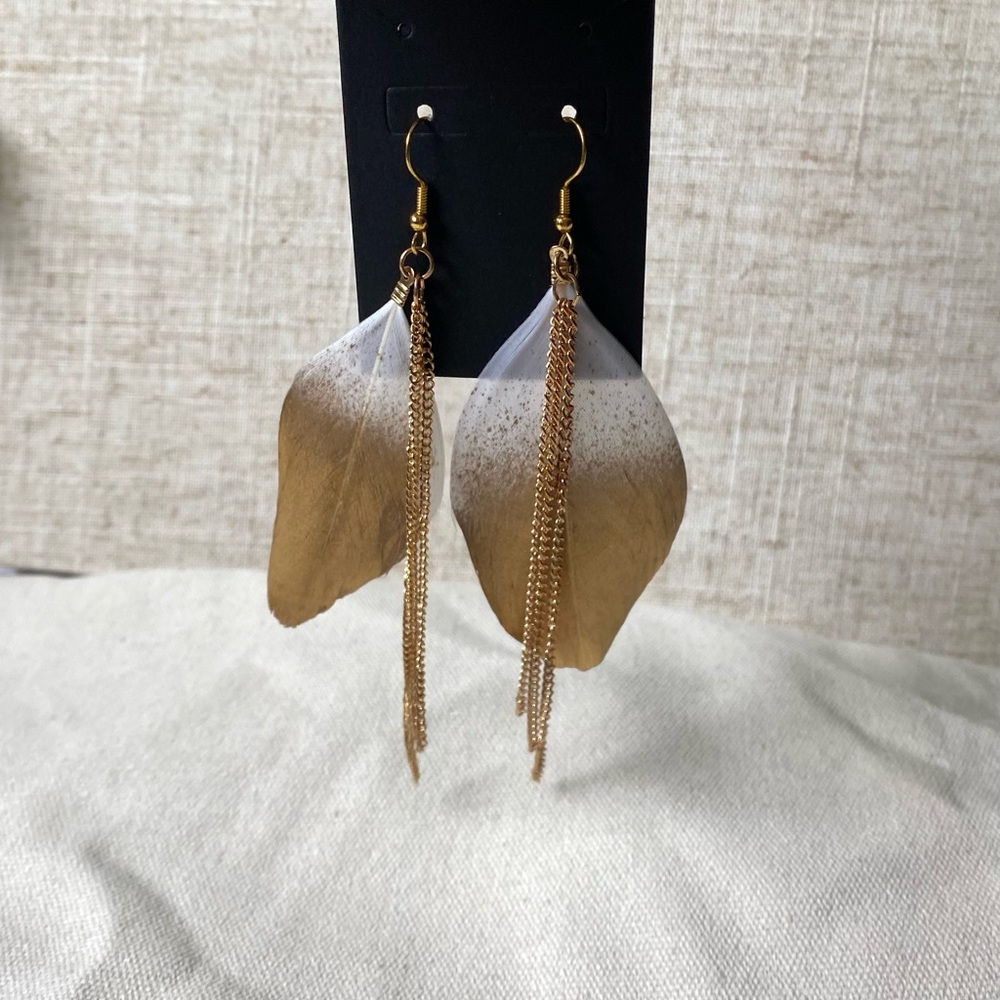 Elegant Gold and White Feather Earrings
